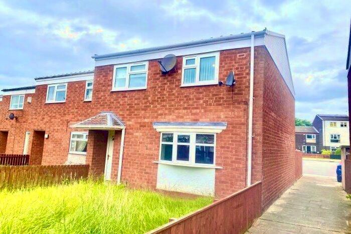 3 Bedroom Property To Rent In Elmstone Gardens, Middlesbrough, TS8