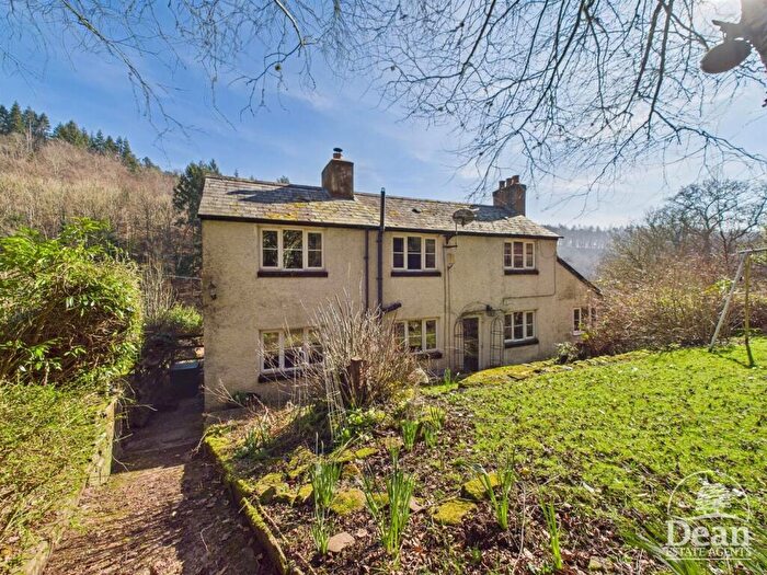 3 Bedroom Cottage For Sale In Lower Soudley, Cinderford, GL14