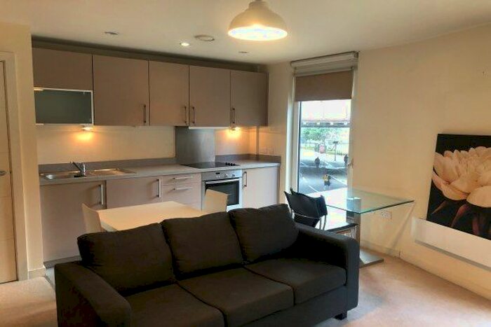 1 Bedroom Flat To Rent In Blackfriars Road, Salford, M3