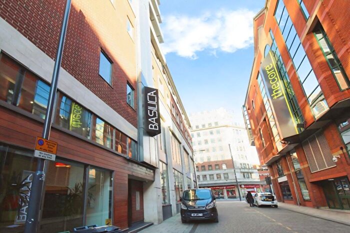 1 Bedroom Flat To Rent In King Charles Street, Leeds, West Yorkshire, LS1