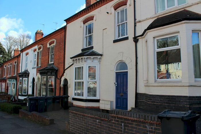 1 Bedroom Flat To Rent In Rectory Road, Sutton Coldfield, B75