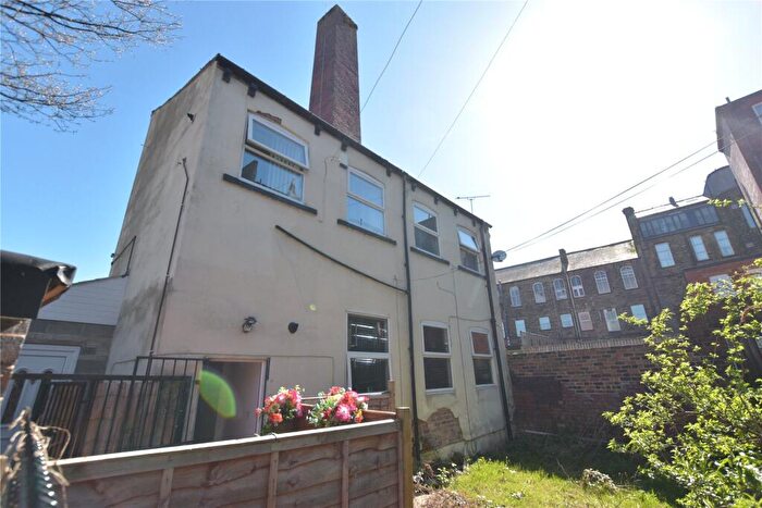 3 Bedroom Apartment For Sale In & B Queen Street, Morley, Leeds, West Yorkshire, LS27