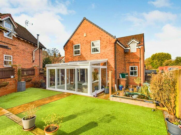 4 Bedroom Detached House For Sale In Village Farm, Middleton On The Wolds, Driffield, YO25