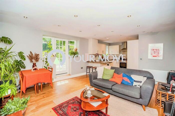 2 Bedroom Flat To Rent In Shooters Hill Road, London, SE3