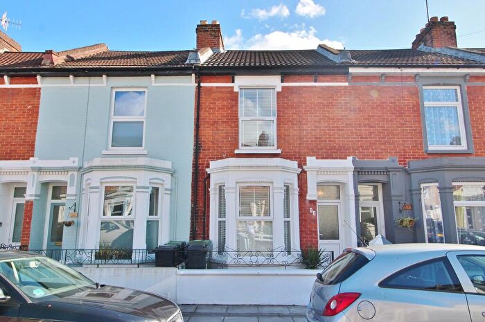3 Bedroom Terraced House For Sale In Grayshott Road, Southsea, PO4