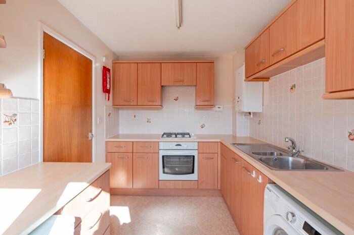 1 Bedroom Apartment To Rent In Millstream Court, Webbs Close, Wolvercote, Oxford, OX2