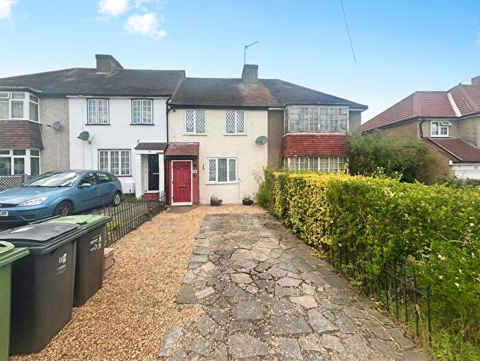 3 Bedroom Terraced House For Sale In Ashby Avenue, Chessington, KT9