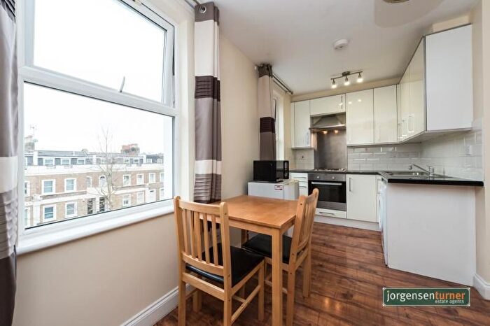 1 Bedroom Flat To Rent In Goldhawk Road, Shepherds Bush, W12