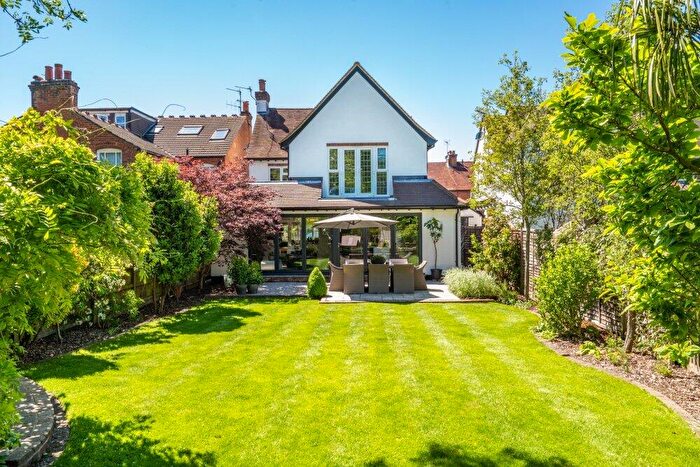 4 Bedroom Detached House To Rent In The Greenway, Chalfont St. Peter, Gerrards Cross, Buckinghamshire, SL9