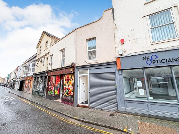 1 Bedroom Flat For Sale In First Floor Flat, Meadow Street, Weston-Super-Mare, BS23