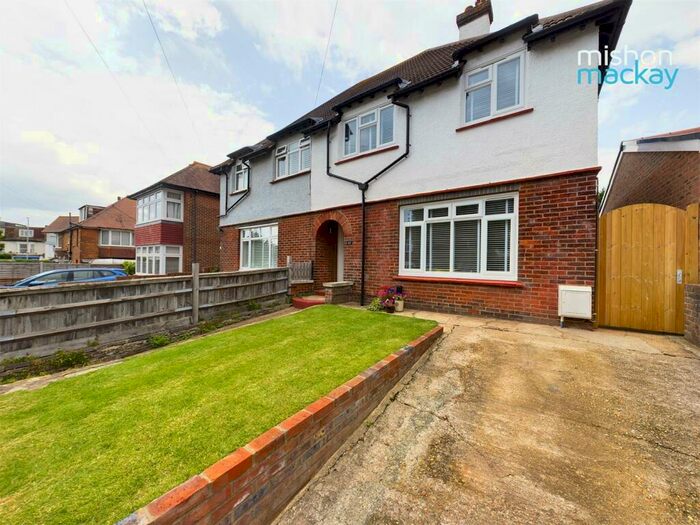 3 Bedroom House To Rent In Hallyburton Road, Hove, BN3
