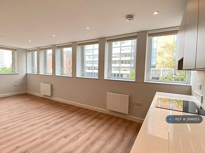 2 Bedroom Flat To Rent In Christchurch Road, Bournemouth, BH1