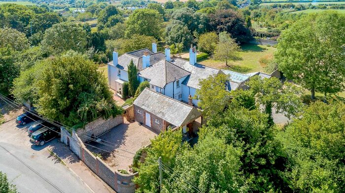 5 Bedroom Detached House For Sale In Church Lane, Sompting, Lancing, BN15