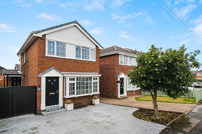 3 Bedroom Detached House For Sale In The Sycamores, Horbury, Wakefield, WF4