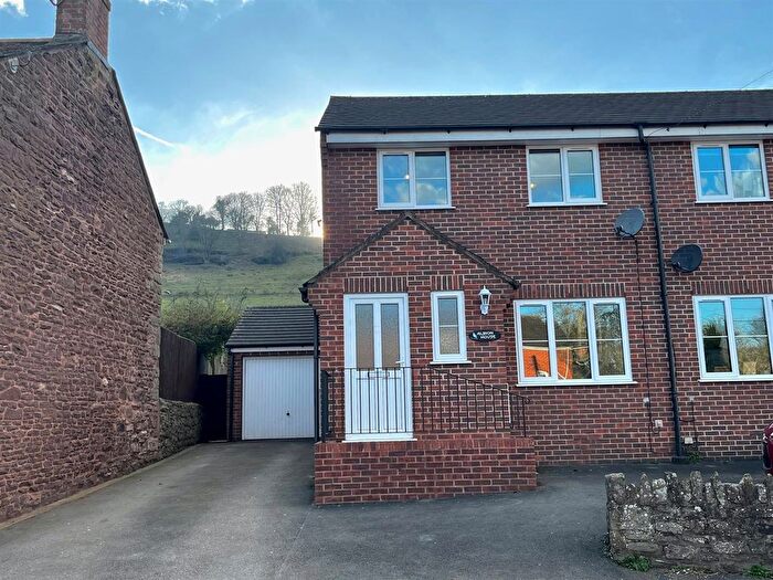 3 Bedroom Semi-Detached House To Rent In Silver Street, Mitcheldean, GL17
