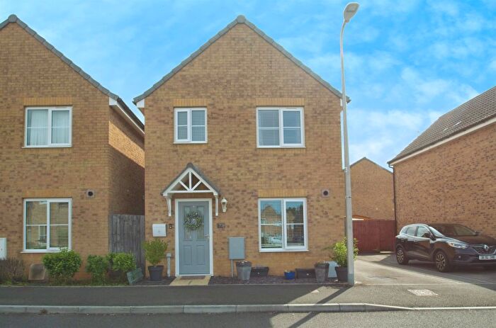 3 Bedroom Detached House For Sale In Llys Tre Dwr, Waterton, Bridgend, CF31