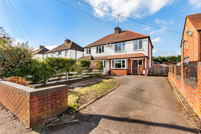 3 Bedroom Semi-Detached House For Sale In Steventon Road, Drayton, OX13