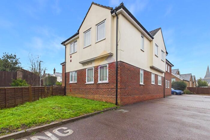 2 Bedroom Flat For Sale In Kenworthy Road, Braintree, CM7