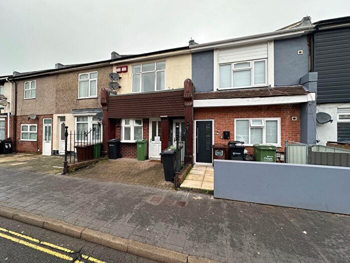 1 Bedroom Flat To Rent In New Road, Portsmouth, PO2