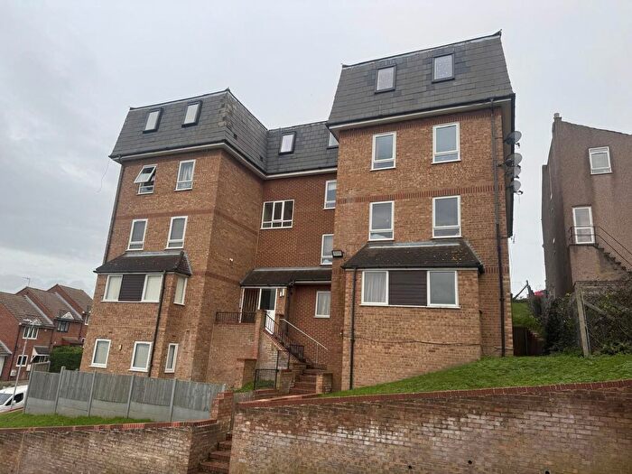 2 Bedroom Flat To Rent In Clive Road, Belvedere, DA17