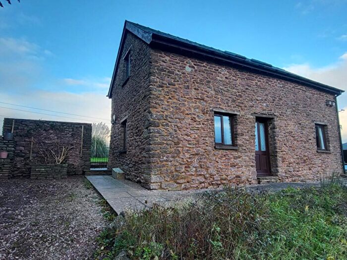 2 Bedroom Cottage To Rent In Newcastle, Monmouth, NP25