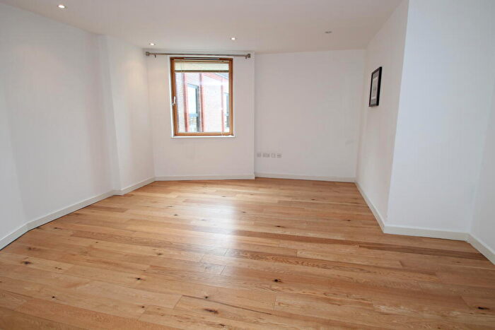 2 Bedroom Apartment To Rent In Fairfield Road, Croydon, CR0