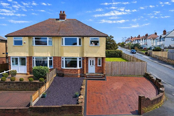 3 Bedroom Semi Detached House For Sale In Kylemore Drive, Heswall, Wirral, CH61