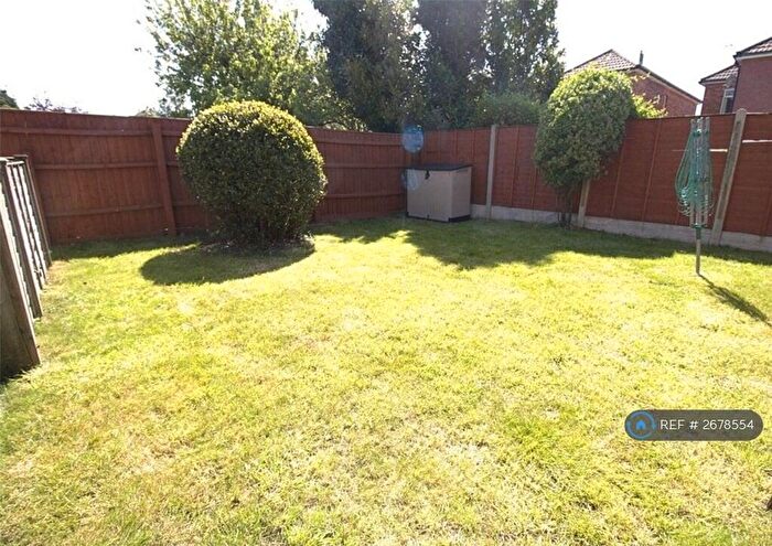 2 Bedroom Flat To Rent In Orcheston Road, Bournemouth, BH8