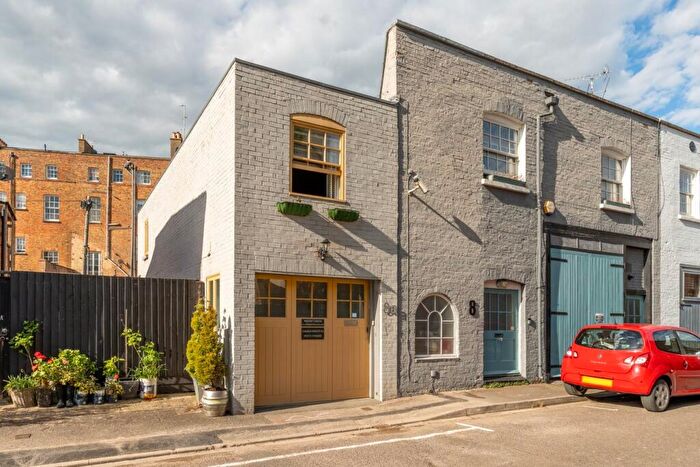 3 Bedroom Town House For Sale In Lansdown Place Lane, Cheltenham, GL50