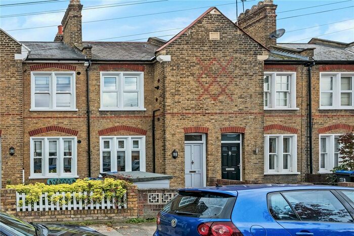 2 Bedroom Detached House To Rent In Gladstone Road, Wimbledon, SW19