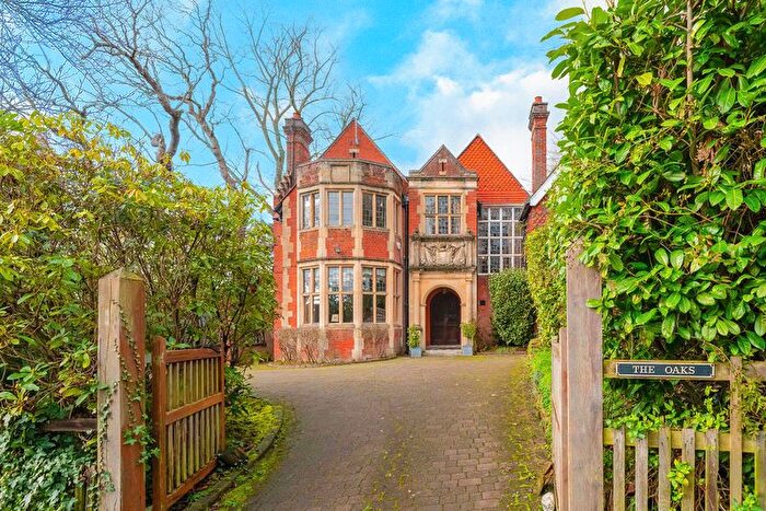 6 Bedroom Detached House For Sale In Mount Park Road, Harrow-On-Thehill, HA1