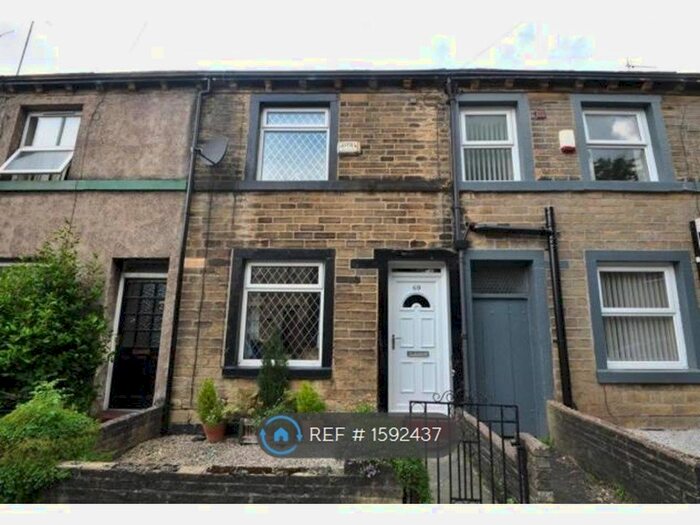 2 Bedroom Terraced House To Rent In Stockport Road, Mossley, Ashton-Under-Lyne, OL5