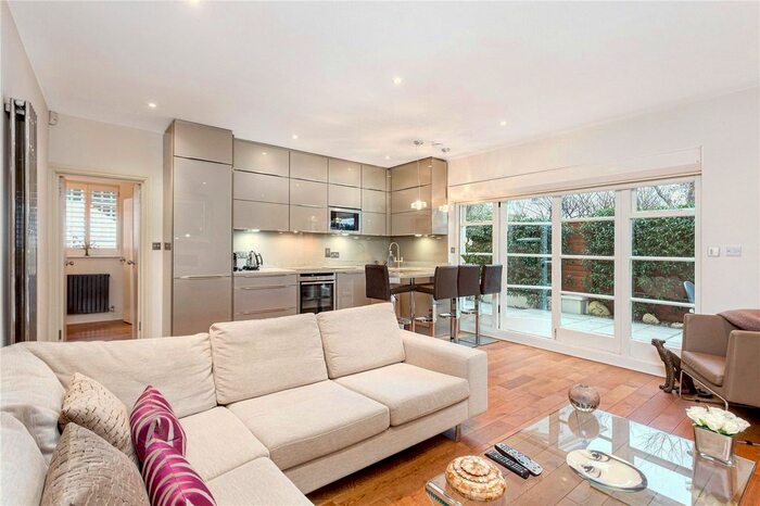 2 Bedroom Flat To Rent In Warrington Gardens, London, W9