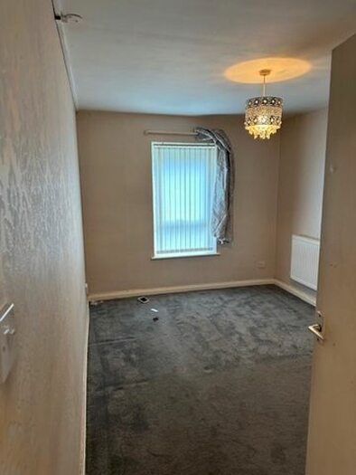 1 Bedroom Flat To Rent In Margate Drive, Sheffield, S4