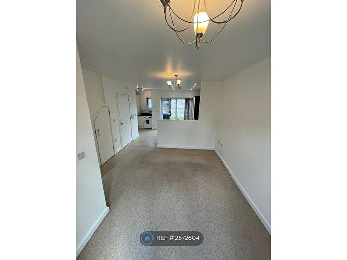 2 Bedroom End Of Terrace House To Rent In Stanford Road, Colchester, CO4