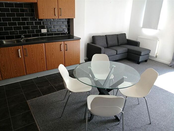 2 Bedroom Flat To Rent In The Cube, Sportcity, M11