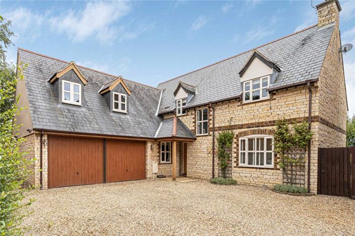 5 Bedroom Detached House For Sale In Nursery Close, Little Houghton, Northamptonshire, NN7