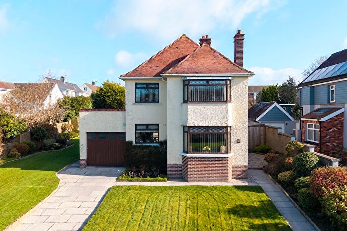 3 Bedroom Detached House For Sale In Cherry Grove, Haverfordwest, SA61