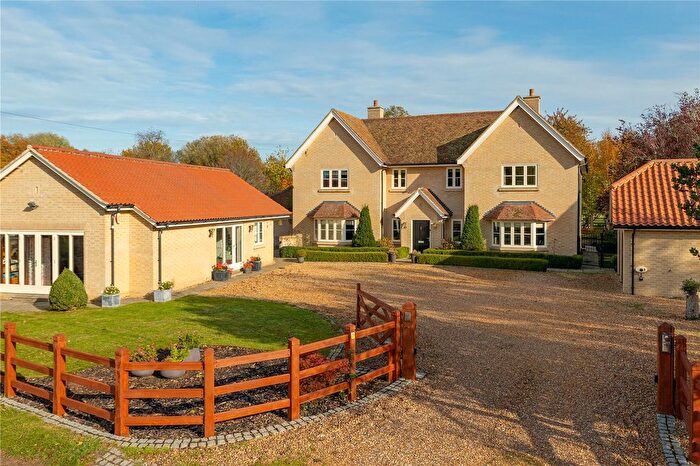 5 Bedroom Detached House For Sale In Middle Street, Thriplow, Royston, Hertfordshire, SG8
