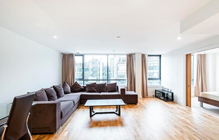 2 Bedroom Flat To Rent In Sheldon Square, Paddington, London, W2