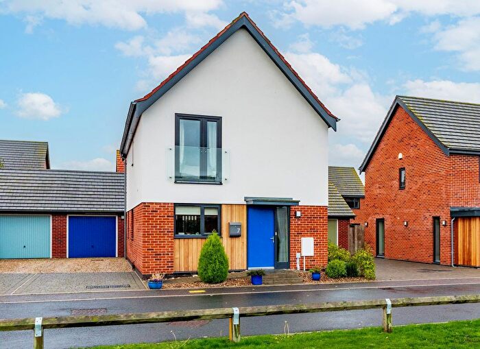 3 Bedroom Detached House For Sale In Beehive Way, Bawdeswell, NR20