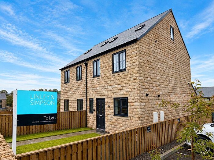 3 Bedroom Semi Detached House To Rent In Woodland Court, Holmfirth, HD9