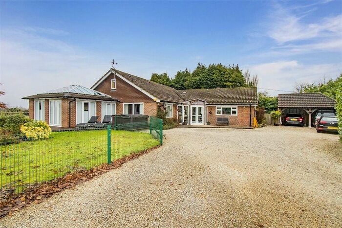 3 Bedroom Detached House For Sale In Chitcombe Road, Broad Oak, East Sussex TN31