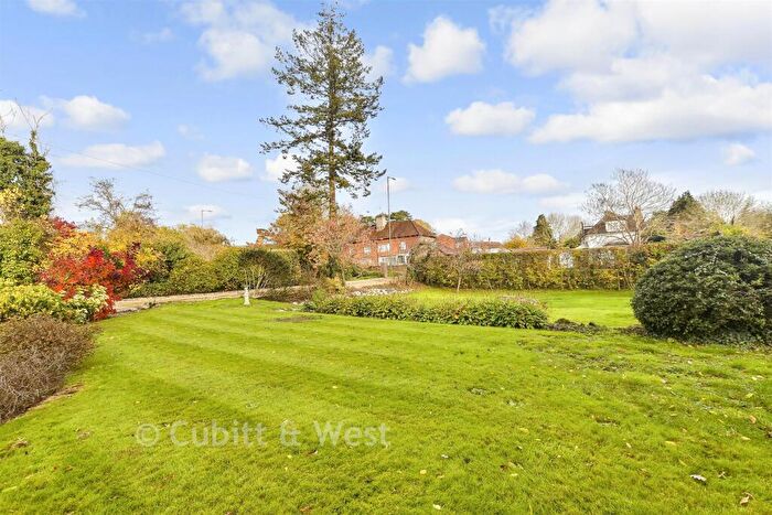 4 Bedroom Detached House For Sale In Dovers Green Road, Reigate, Surrey, RH2
