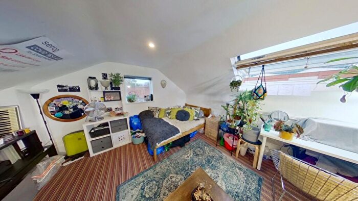 8 Bedroom House To Rent In A Hockley, Nottingham, NG1