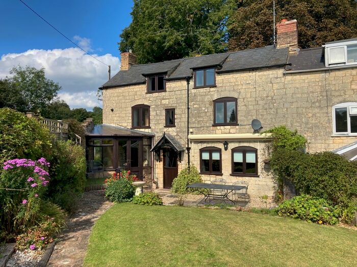 2 Bedroom Semi-Detached House For Sale In The Park, Painswick, GL6