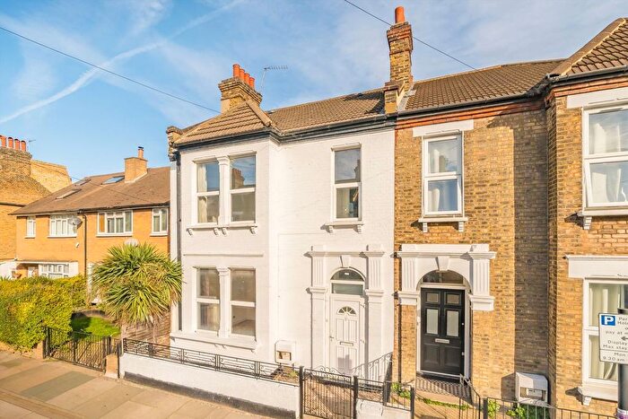 3 Bedroom Semi Detached House For Sale In Renmuir Street, Tooting, SW17