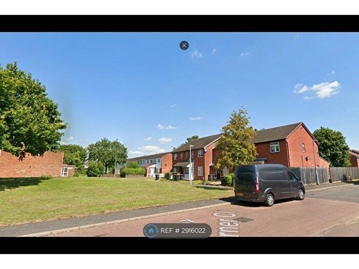 1 Bedroom Maisonette To Rent In Turner Close, Houghton Regis, Dunstable, LU5