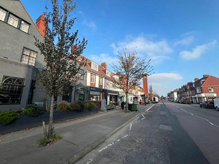 2 Bedroom Maisonette To Rent In Portland Road, Hove, BN3