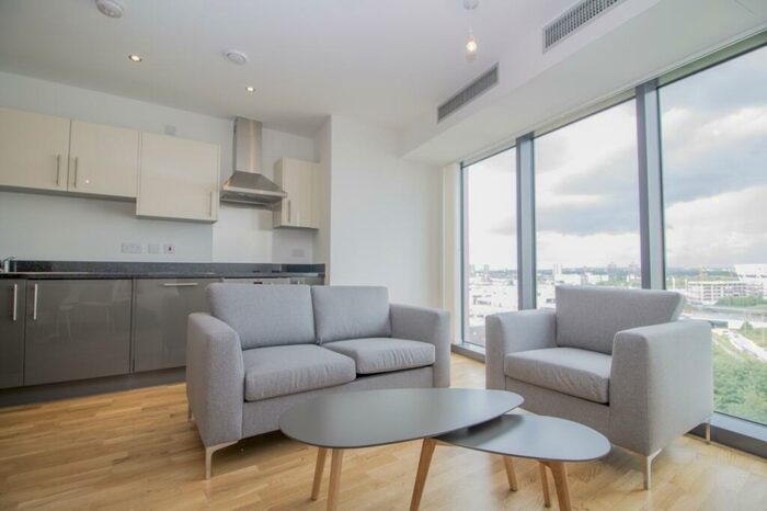 1 Bedroom Flat To Rent In High Street, Stratford, London, E15